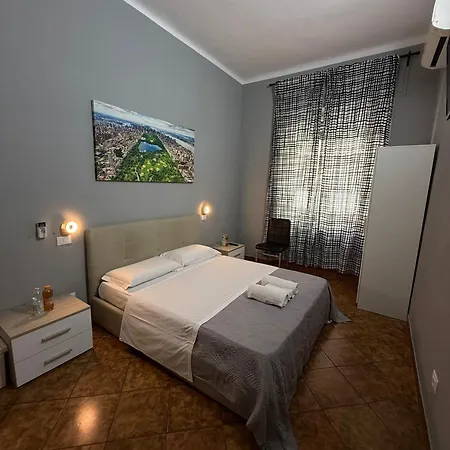 Crown Konukevi 3*
