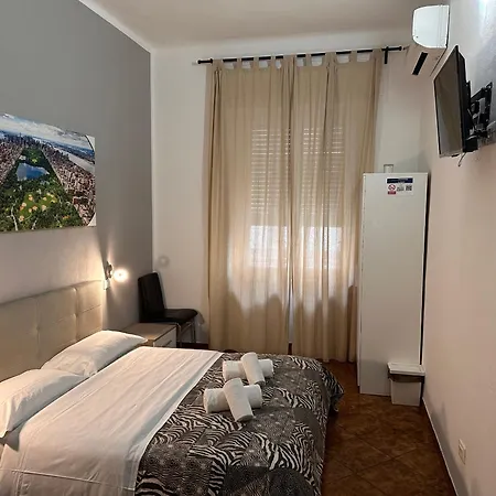 Crown Pensionat Pisa